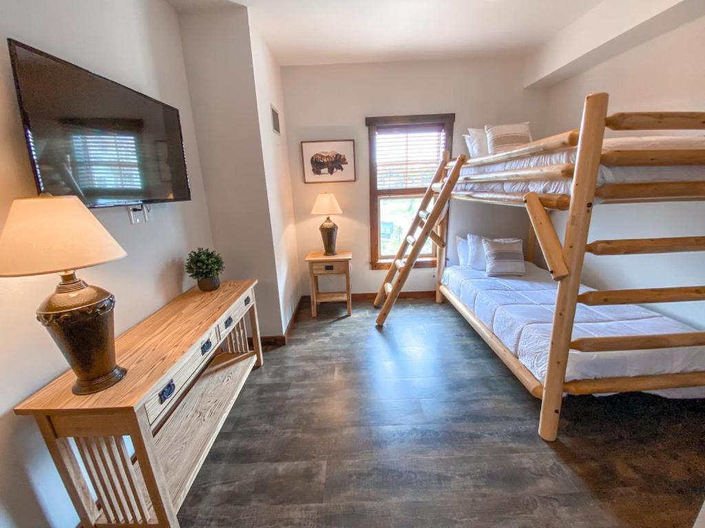Remodeled Ski In-Out - 305 Soaring Eagle - Luxury! Dunmore Dış mekan fotoğraf